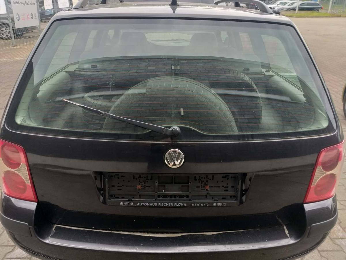 VW Passat 3BG original Heckklappe mit Heckscheibe LC9Z Black Magic Kombi Variant Bj.2001